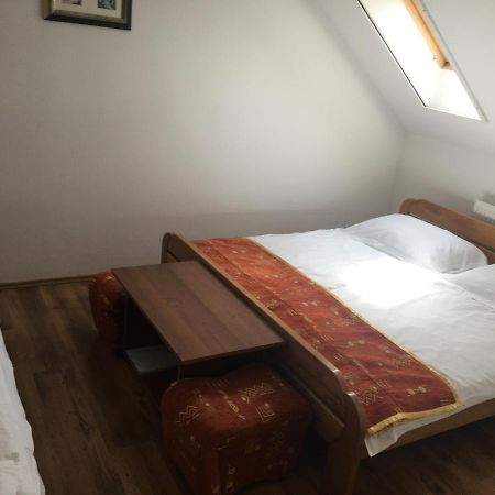 Bed and Breakfast Napház Panzió Tiszafüred Exterior foto